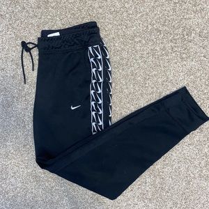 Nike men’s sweatpants/joggers